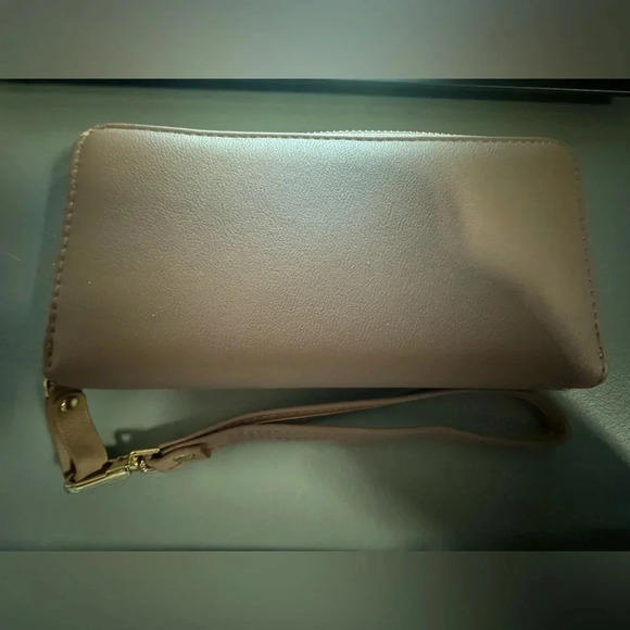 Blush pink women’s forever young wristlet wallet coin purse small - Picture 3 of 6